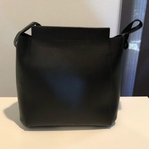 Everlane Form Bag
